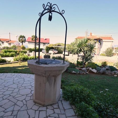Apartments Marinela Njivice Dış mekan fotoğraf