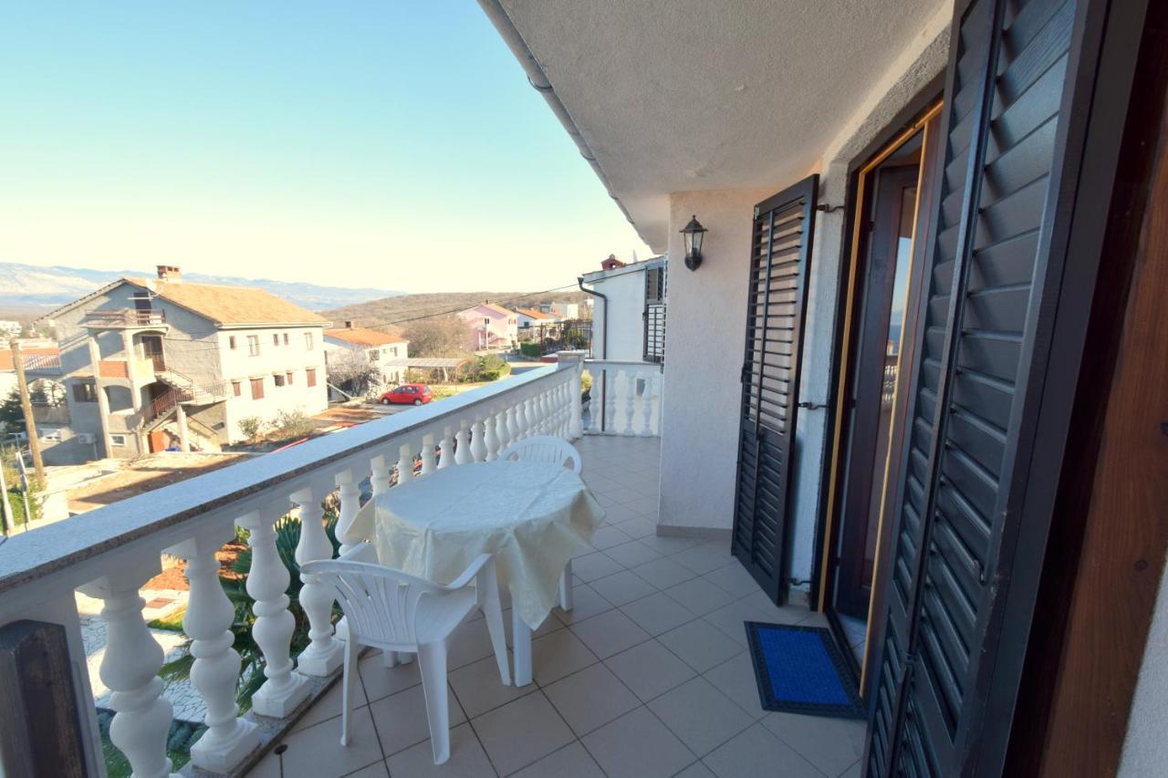 Apartments Marinela Njivice Dış mekan fotoğraf