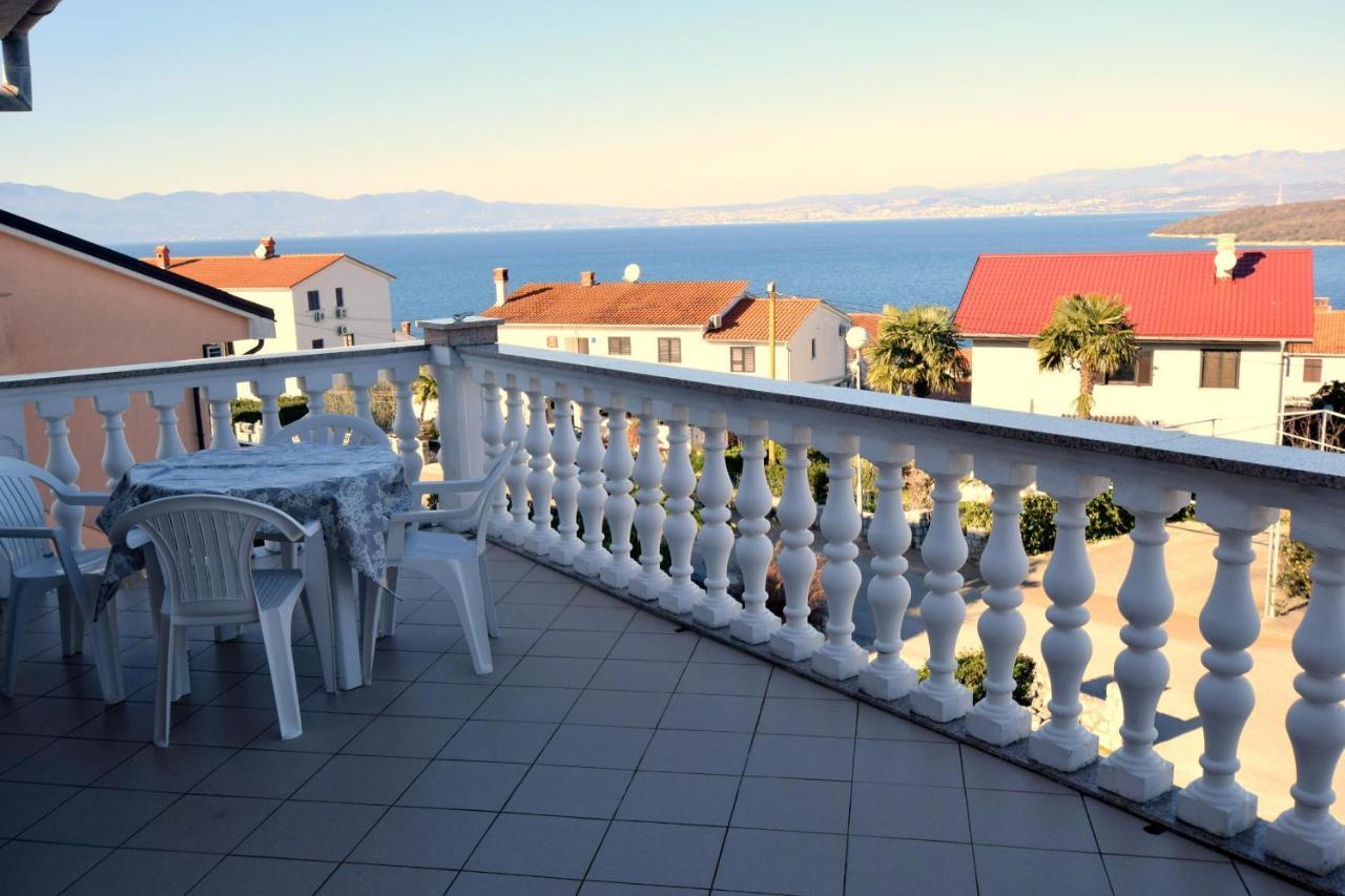 Apartments Marinela Njivice Dış mekan fotoğraf